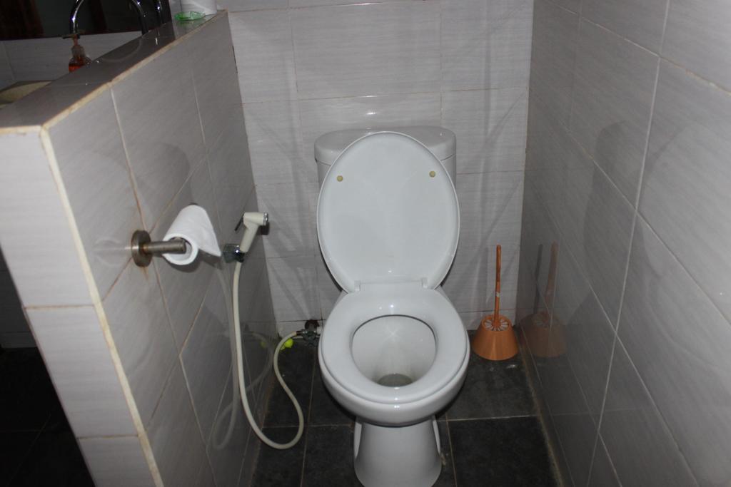 Albany Home Stay Kuta  Экстерьер фото