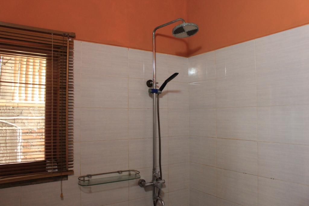Albany Home Stay Kuta  Экстерьер фото